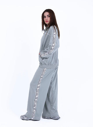 Parallel suit