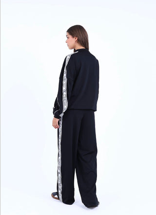 Parallel suit