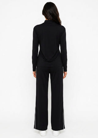 Wavy Suit