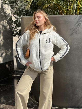 Wintery sweetshirt012